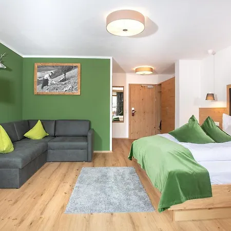 Konukevi Dorfwirt Sandgruber Ges.m.b.h