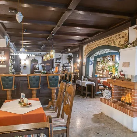 Dorfwirt Sandgruber Ges.m.b.h Konukevi 3*