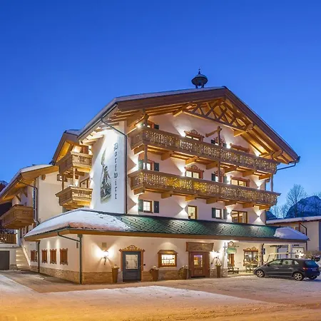 Dorfwirt Sandgruber Ges.m.b.h Guest house Pertisau